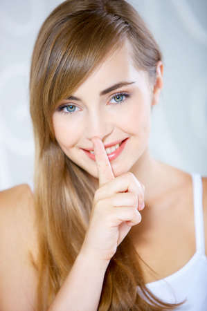 Portrait of cute and happy teenage girl の写真素材