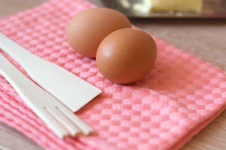 eggs on kitchen tableの写真素材