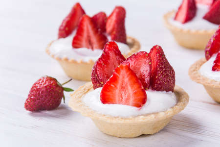 Tart with fresh strawberry and sweet vanilla creamの写真素材