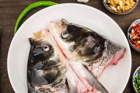 Fresh silver carp head to be steamedの写真素材