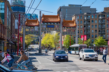VANCOUVER, CANADA - MAY 05 2019:Downtown Vancouver, Canada. Millennium Gate on Pender Street in Chinatown on May 17, 2007 in Vancouver, Canada. It is Canadas biggest Chinatown and one of largest Chinatowns in North Americaのeditorial素材
