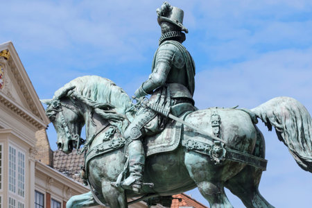The Hague, The Netherlands - May 15 2020: The statue of William I, Prince of Orange or Willem van Oranje,Noordeinde Palace in The Hague, Netherlandsのeditorial素材