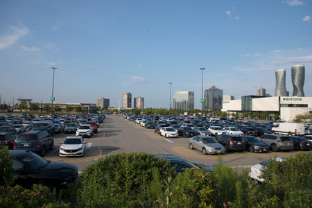 Beautiful view of the street in Downtown Mississauga in Ontario, Canadaのeditorial素材