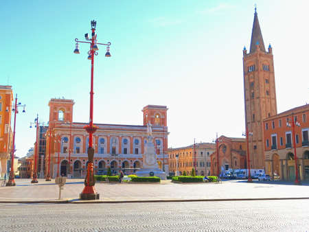 Forli,Italy,22 may 2016.Piazza Saffi is the central square in Forli, Emilia Romagna. On the right is visible the basilica of San Mercuriale (12th century).のeditorial素材
