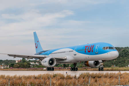 Skiathos, Greece. 15 June 2018: TUI airlines Boeing 757 lines up on the runway of Alexandros Papadiamantis airport.のeditorial素材