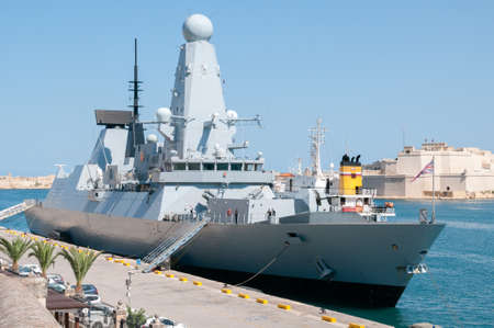 Valletta, MALTA - 21 September 2017: HMS Diamond has assumed the role of flagship for a group of up to 14 warships from NATO countries that will operate in the Mediterranean and Black Seas.のeditorial素材