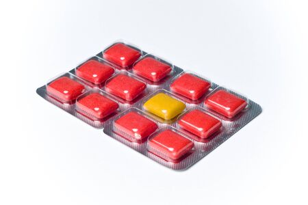 Oddball Different Yellow Gum in Red Gum Blister Packの写真素材
