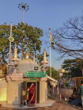 22-Mar-2019- Dargah of Hazrat Sayyed Kamaluddin Shah Qadri (R.A.) at Pune Railway Station Maharashtra INDIAのeditorial素材