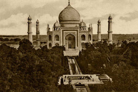 04 Mar 2007 Vintage Photo of -TajMahal from Entrace\-Agra-Uttar Pradesh INDIA-のeditorial素材
