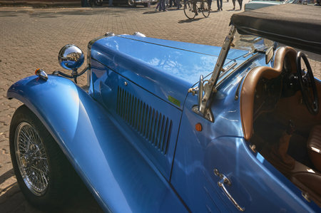  04 Feb 2012 vintage car TD 2000 (M) CLASSIC CAR CONVERTIBLE in car rally Mumbai,Fort Horniman...