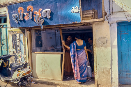 20 Mar 2020 Old dilapidated Ladies tailoring shop Bhuj Kutch Gujarai Indiaのeditorial素材