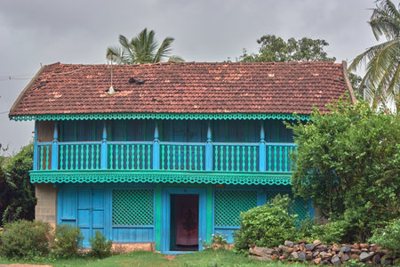 12 Jun 2013 Old house, rainy season Mundgod, Karnataka, india, asiaのeditorial素材