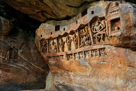 07-Jun-2008 these sculptures facing east done on a huge rock on eastern side of the lake AGASTYATIRTHA at Badami, now a world heritage site, Karnataka, South India.のeditorial素材