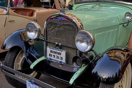 04 Mar 20 19 vintage car in car rally Mumbai,Fort Horniman circle,Maharashtra  Indiaの写真素材