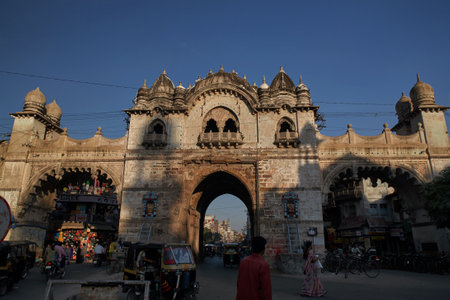 27 November 2006 Lehripura Gate, built in 1558, served as the western gateway to the old city of baroda now Vadodara Gujarat INDIAのeditorial素材