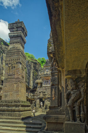 08 18 2006 The Stone Pillar at the Kailashanatha Temple Cave 16 One side of the courtyard,Elora near Aurangabad Maharashtra India.のeditorial素材