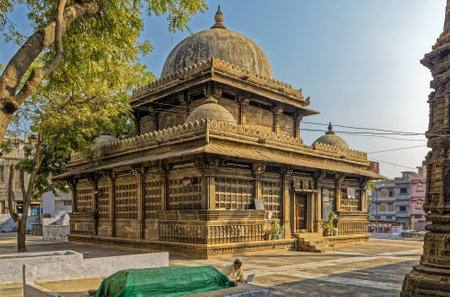 12 16 2007 Rani Sipri Ki Masjid Mosque is a medieval mosque in the city of Ahmedabad, Now a UNESCO world heritage Site in Gujarat state of Indiaのeditorial素材