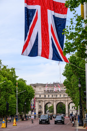 LONDON - May 18, 2022: Admiralty Arch in London, with Union Jack flags hanging for the Platinum Jubilee Celebrationsのeditorial素材