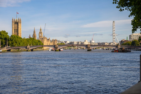 London - September 18, 2022: The Houses of Parliament, The London Eye and Lambeth Bridge on a sunny dayのeditorial素材