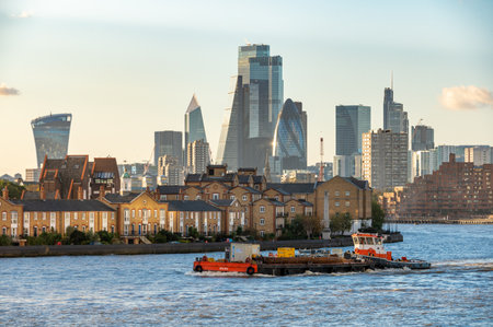 LONDON - November 4, 2020: View of The City of London financial district from Canary Wharf across the River Thamesのeditorial素材