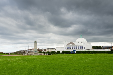 Spanish City and war memorial at Whitley Bayの写真素材