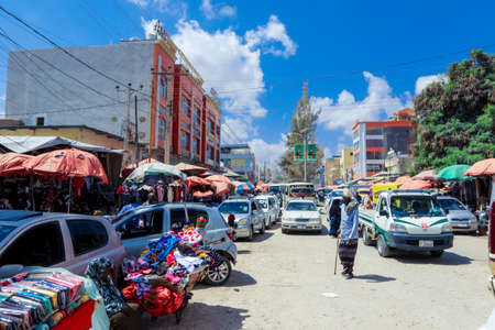 Hargeisa, Somaliland - November 10, 2019: Daily Life of the Hargeisa streets with the Cars and Local Peopleのeditorial素材
