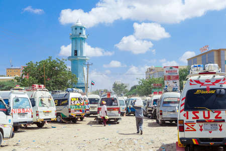 Hargeisa, Somaliland - November 10, 2019: Daily Life of the Hargeisa streets with the Cars and Local Peopleのeditorial素材