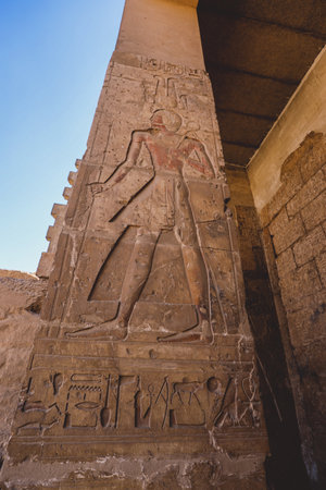 Ancient Egyptian Pillars in the temple of Seti I also known as the Great Temple of Abydos in Kharga, Egyptのeditorial素材