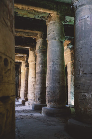 Ancient Egyptian Pillars in the temple of Seti I also known as the Great Temple of Abydos in Kharga, Egyptのeditorial素材