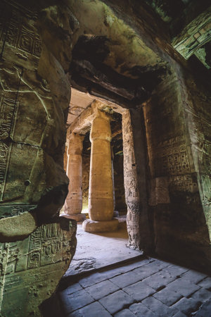 Inside View of the temple of Seti I, which is also known as the Great Temple of Abydos, in Kharga, Egyptのeditorial素材