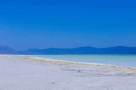 Close up view to the Salt pieces on the Coast line of the Lake Assal, Djiboutiの写真素材