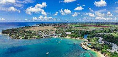 Aerial View of Tropical Island With Boats in Waterの写真素材