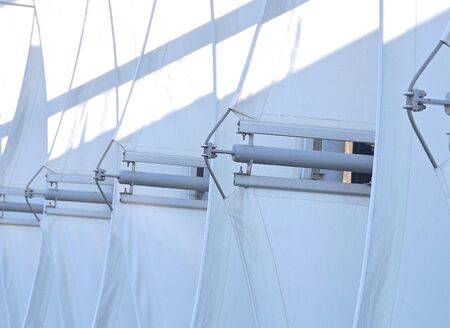 The arch of a modern suspension