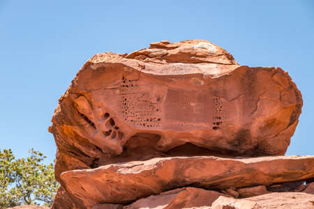 Rock Tank on Sunset Point Trailの写真素材