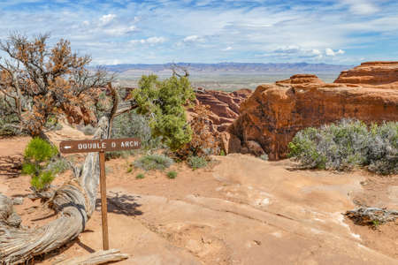 Cross Road at Devils Garden Trailの写真素材