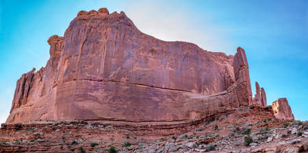 Panoramic Sun Burst at Park Avenue Wallの写真素材