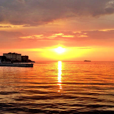 Sunset at the harborの素材