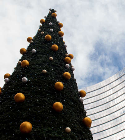 Christmas tree in Milan, Italyの写真素材