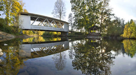 Hannah Covered Bridge over Thomas Creek Oregon Panoramaの写真素材