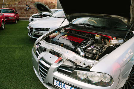 MELBOURNE/AUSTRALIA - JANUARY 31: Car enthusists display their cars at the Car Club Showcase, Federation Square, Melbourne held on the 31st January 2016. Held on the last Sunday of every month it was the Alfa Romeo Owner's Club's turn to show off some of のeditorial素材