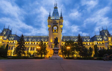 Street view of The Palace of Culture, an edifice in Iasi, Romania. The building served as Administrative Palace, Palace of Justice until 1955 and now for Moldova National Museum.のeditorial素材