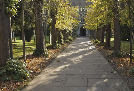 churchyard of holy trinity church stratford upon avon warwickshire england uk the playwright william shakespeare is buried in the churchの写真素材