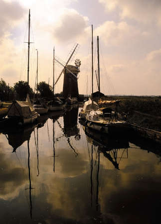 norfolk broads horsey mere and millの写真素材