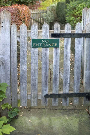 no entrance sign on wooden gateの写真素材