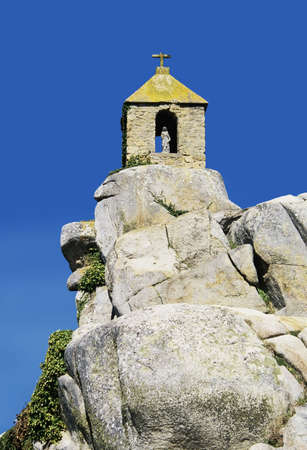 chapel on rock port-blanc cote-de-granit-rose cotes-d'armor brittany france europeの写真素材