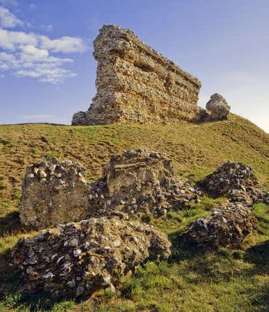 roman fort gariannonium burgh castle norfolk broads national park east anglia england uk europeの写真素材