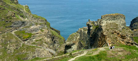 tintagel castle the cornish coast cornwall england ukの写真素材