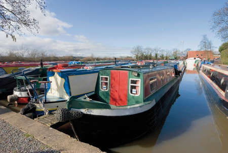 marina worcester and birmingham canal alvechurch worcestershire ukの写真素材