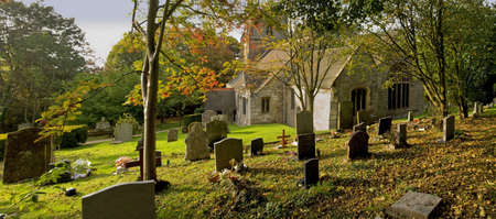 churchyard beoley church warwickshire midlandsの写真素材