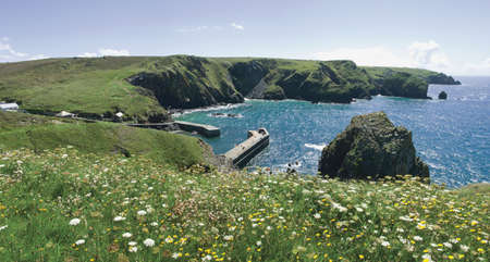 mullion cove cornish coast cornwall england ukの写真素材